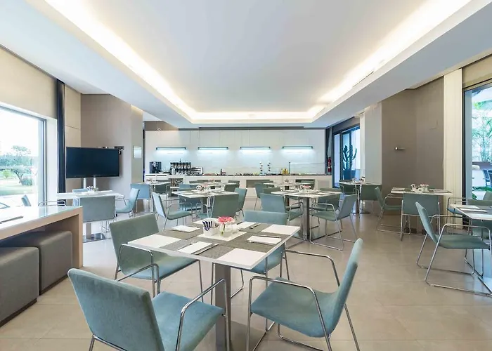 ホテル Suittes アルヘシラス