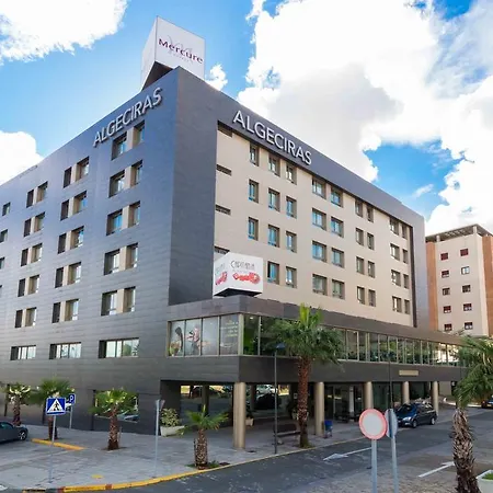Hotel Suittes 3*