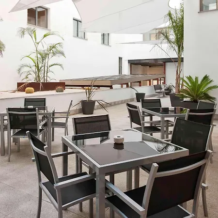 Suittes Hotel