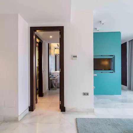 Suittes Hotel 3*