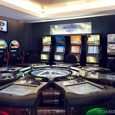 Suittes Hotel 3*